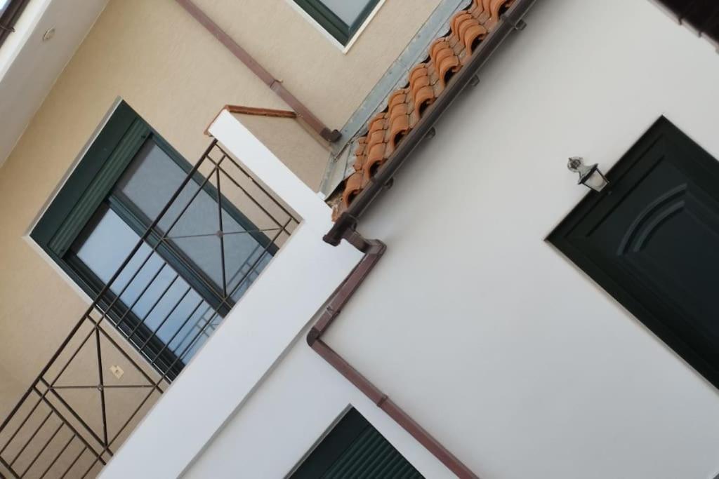 Elea Home Apartments Alexandroupoli Bagian luar foto